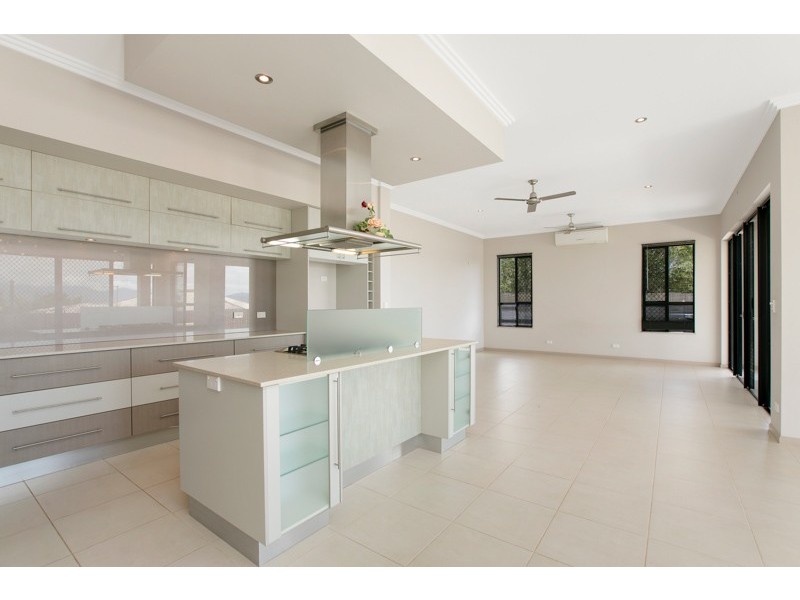 20 Capricorn Street, Bentley Park QLD 4869