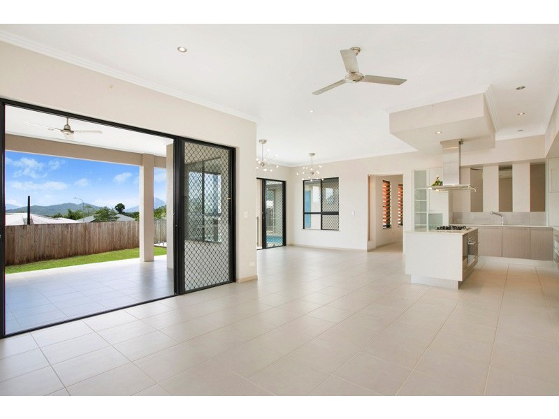 20 Capricorn Street, Bentley Park QLD 4869