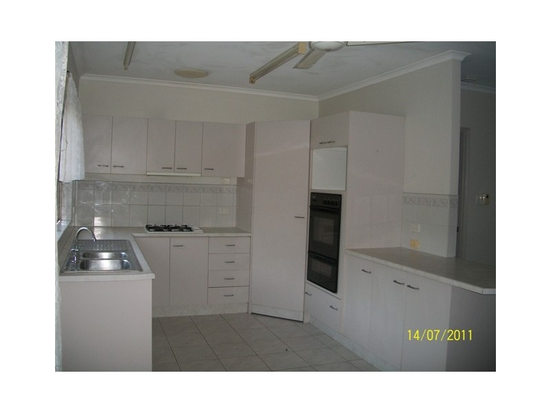 Bentley Park QLD 4869