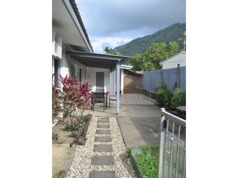 1 Fraser Close, Kanimbla QLD 4870