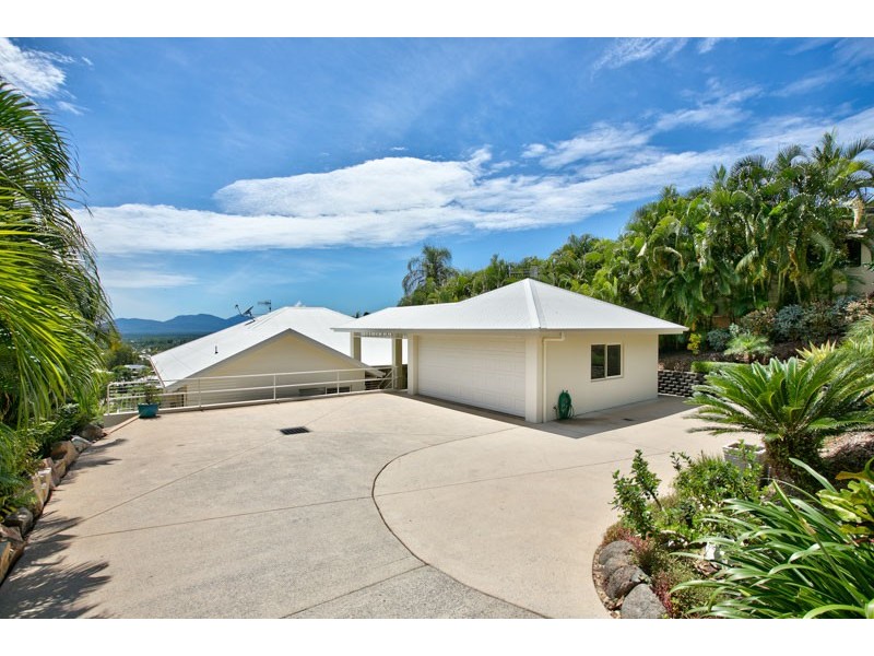 310 Toogood Road, Bayview Heights QLD 4868