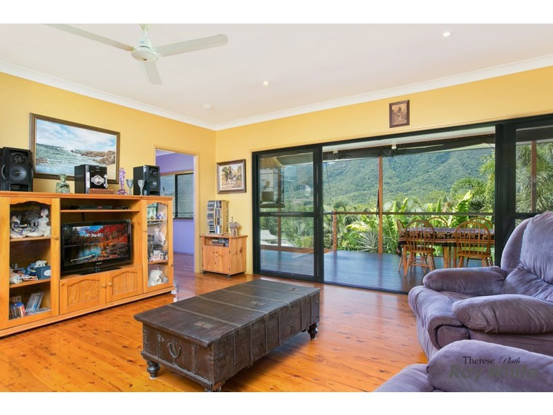 31 Timberlea Drive, Bentley Park QLD 4869