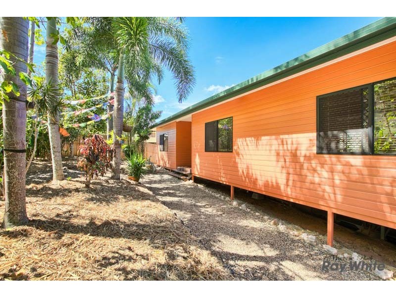 31 Timberlea Drive, Bentley Park QLD 4869