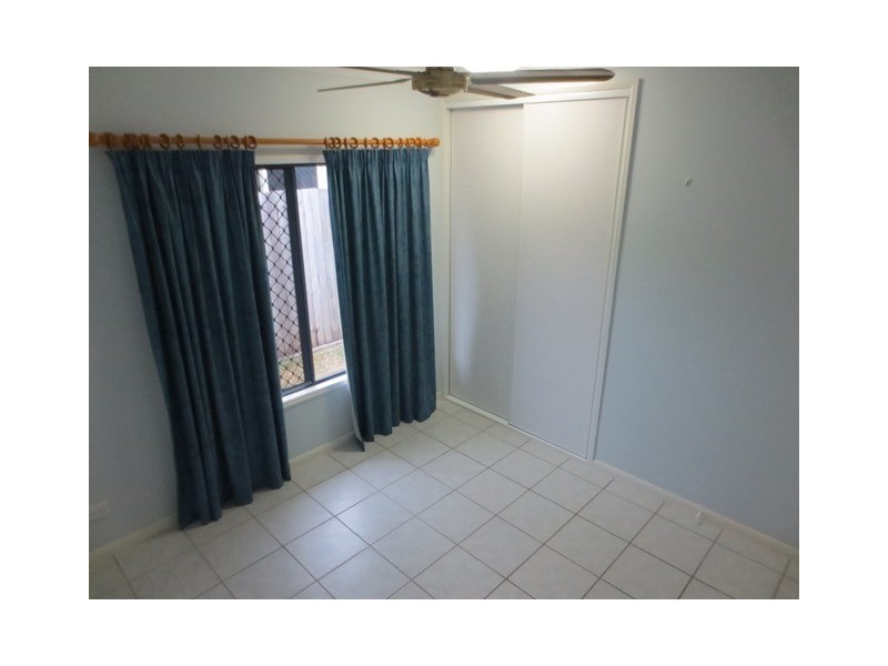 Bentley Park QLD 4869