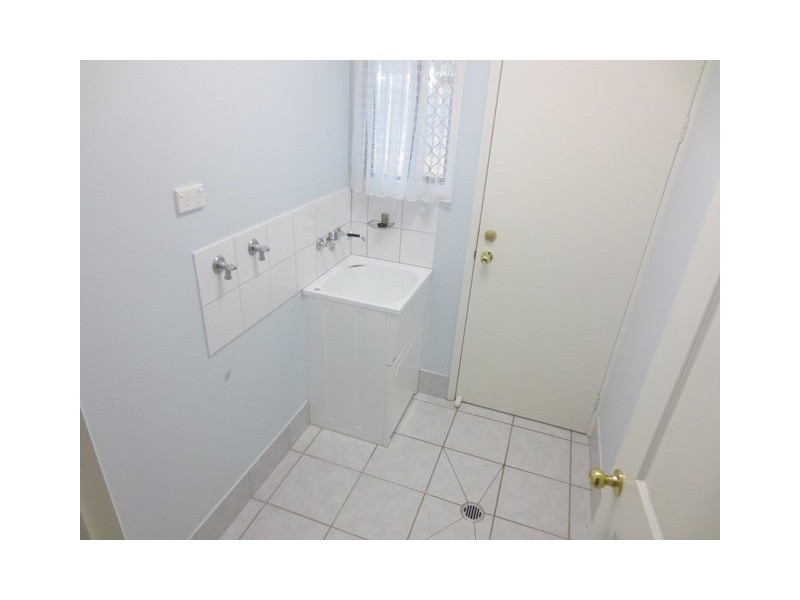 Bentley Park QLD 4869