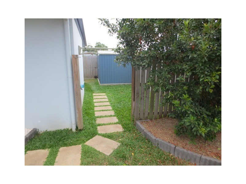 Bentley Park QLD 4869