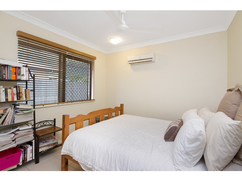 33 Fitzmaurice Drive, Bentley Park QLD 4869