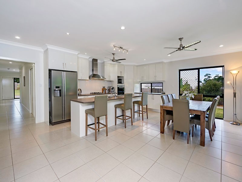 55 Ainscow Drive, Bentley Park QLD 4869