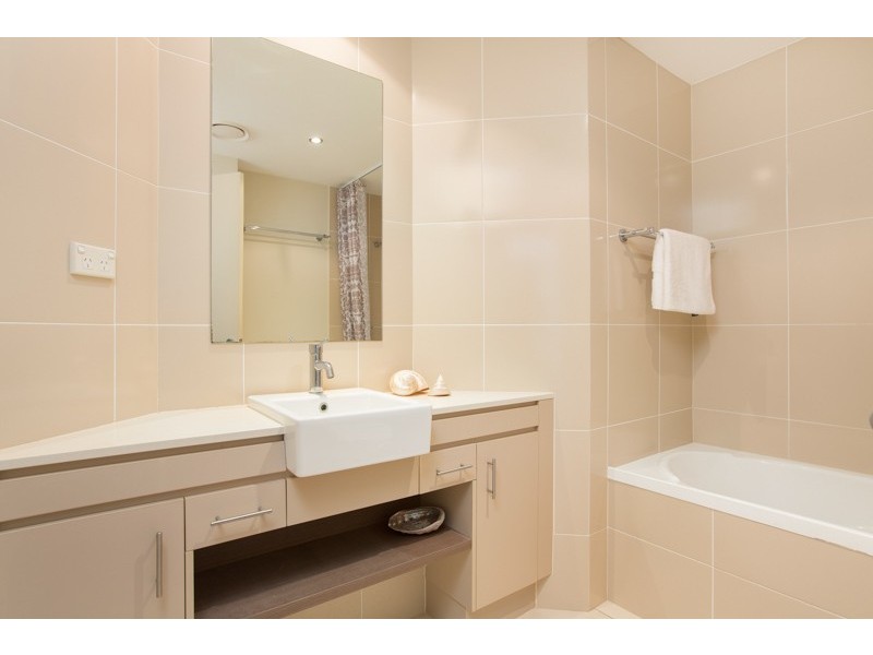 261/12 Gregory Street, Westcourt QLD 4870