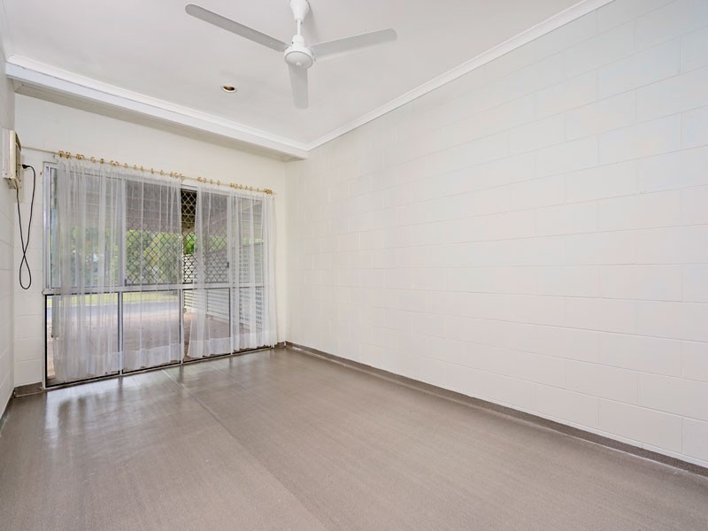 Unit 10/31 Lake Placid Road, Caravonica QLD 4878