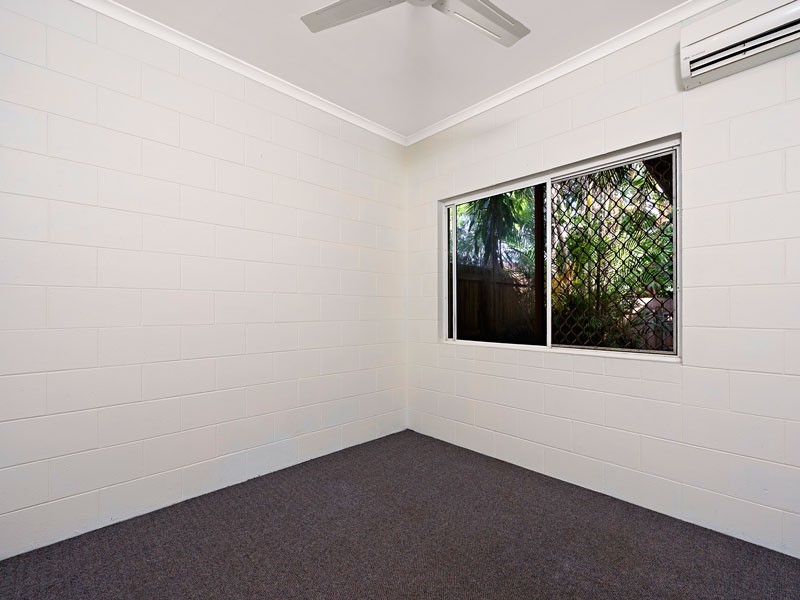 Unit 10/31 Lake Placid Road, Caravonica QLD 4878