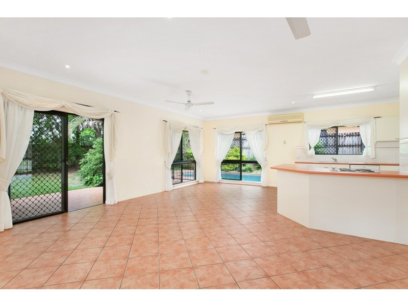 11 Bromley Close, Mount Sheridan QLD 4868