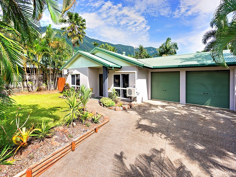 6 Giauca Street, Redlynch QLD 4870