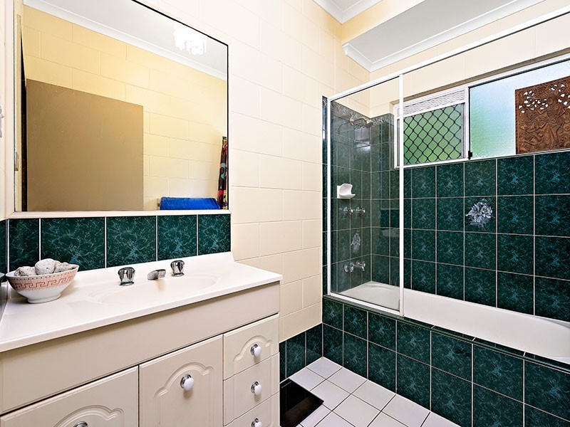 6 Giauca Street, Redlynch QLD 4870