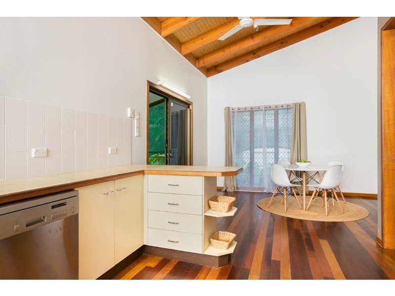 21 Paluma Street, Mount Sheridan QLD 4868