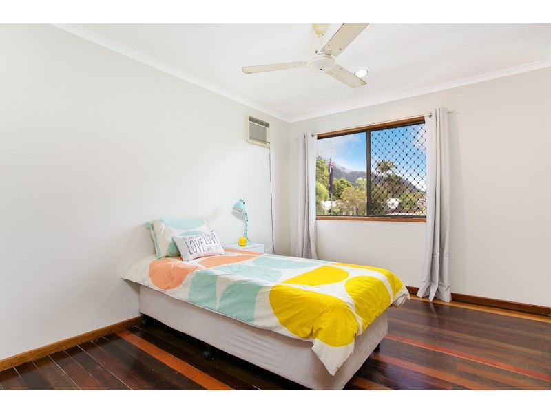 21 Paluma Street, Mount Sheridan QLD 4868