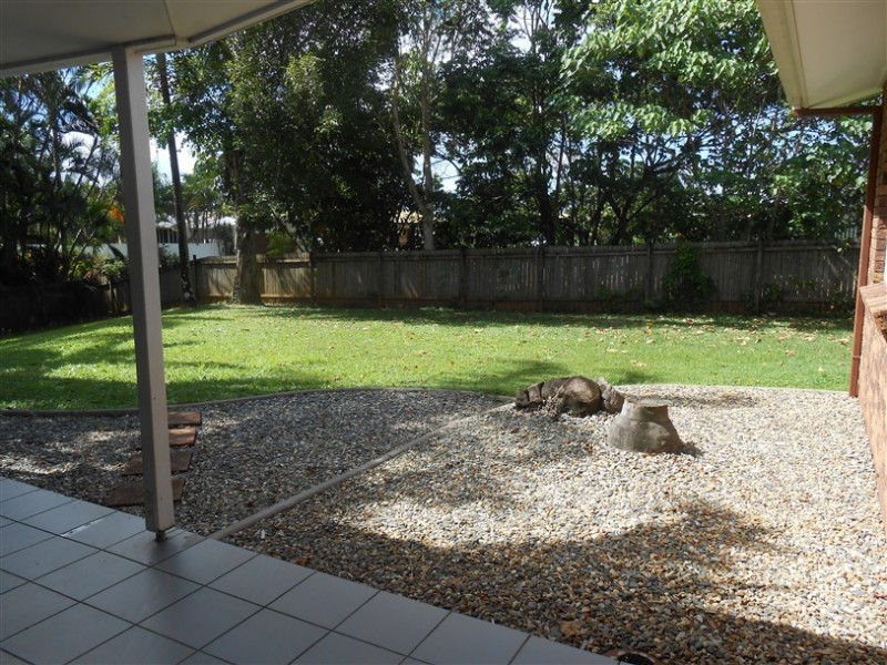 Mooroobool QLD 4870