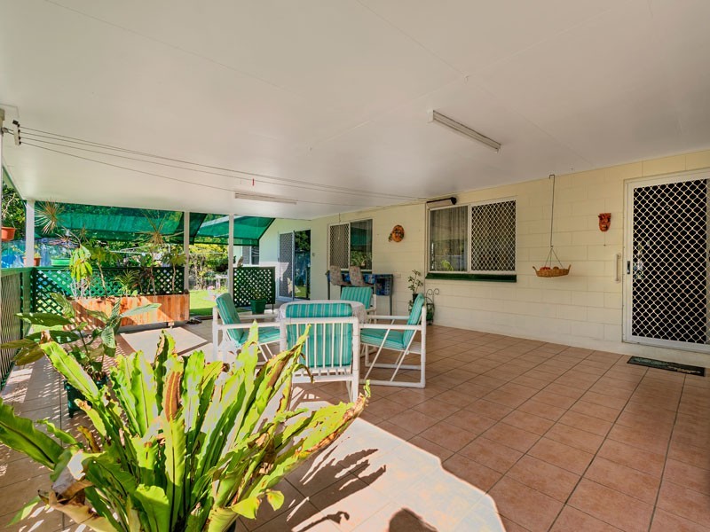 9 Gallo Close, Brinsmead QLD 4870