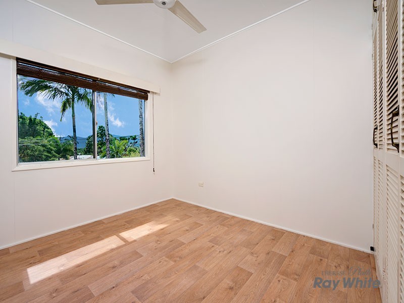 15 Scenic Street, Bayview Heights QLD 4868
