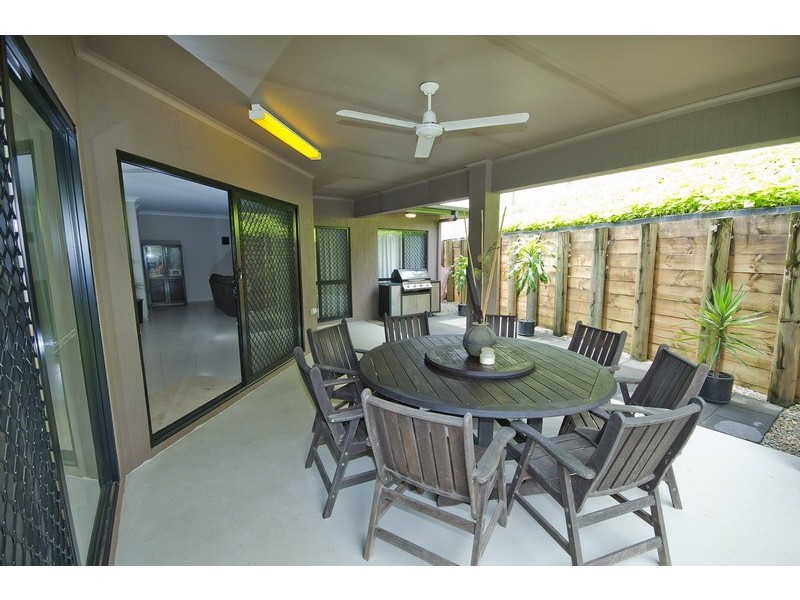 Bentley Park QLD 4869