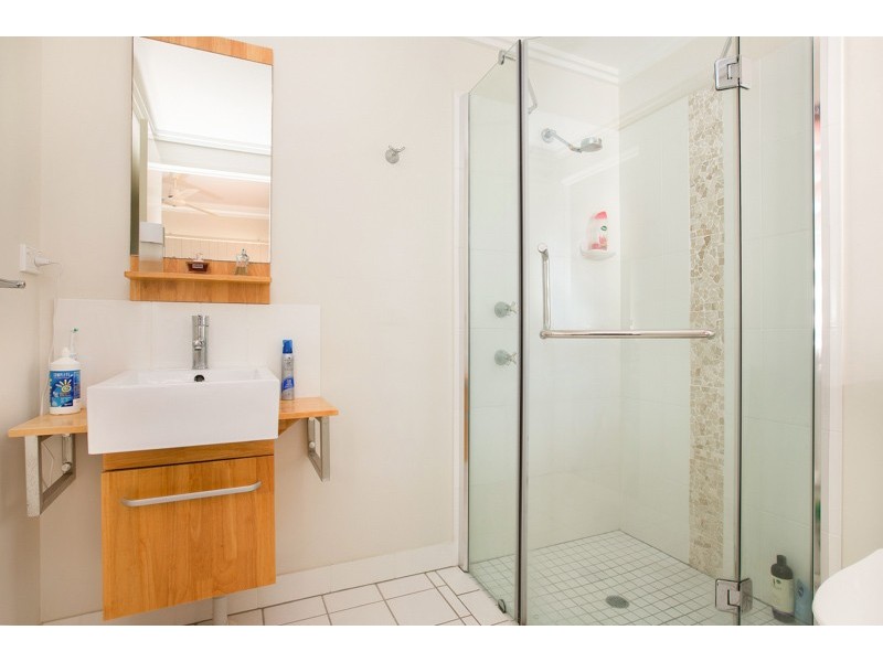 1407/40-62 Clifton Road, Clifton Beach QLD 4879