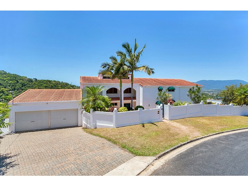 9-11 Hilltop Close, Bayview Heights QLD 4868