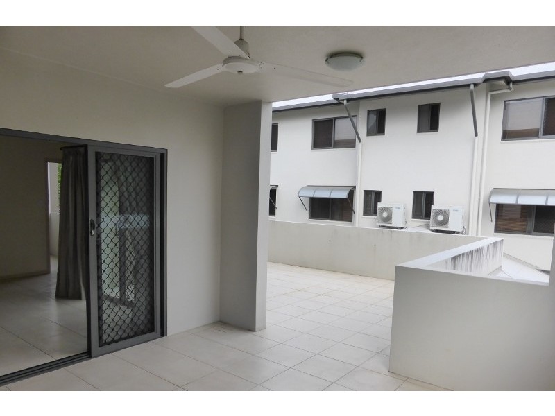 Manoora QLD 4870