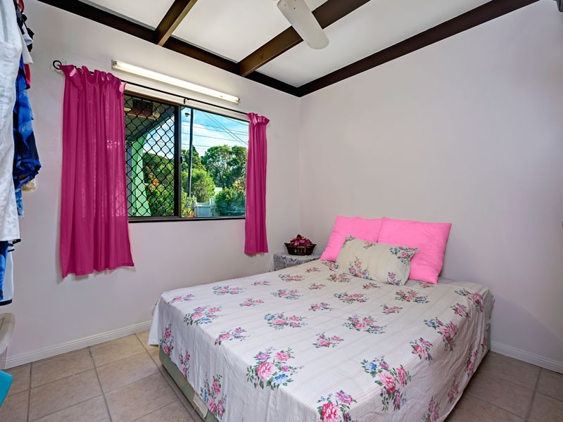 22 Yurongi Street, Caravonica QLD 4878