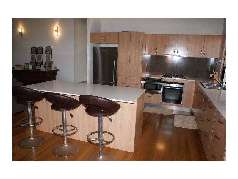 29 Luff Street, Hull Heads QLD 4854