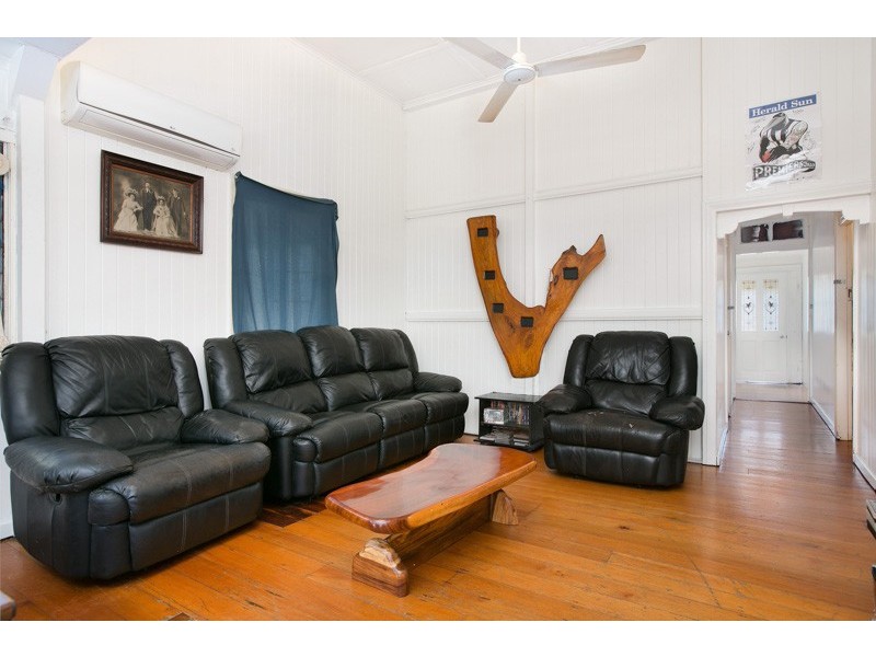 26 Loeven Street, Parramatta Park QLD 4870