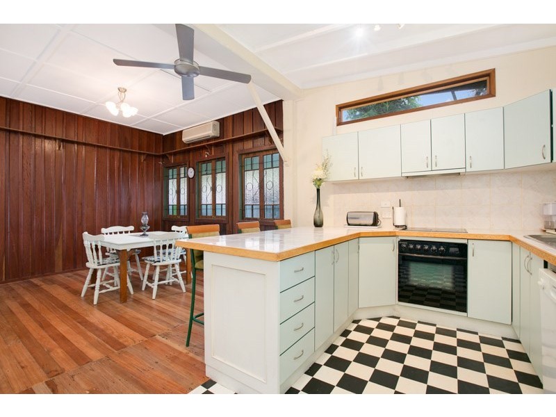 Manoora QLD 4870