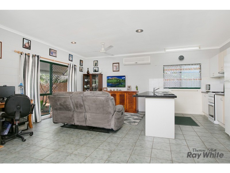 12 Glenrowan Street, White Rock QLD 4868