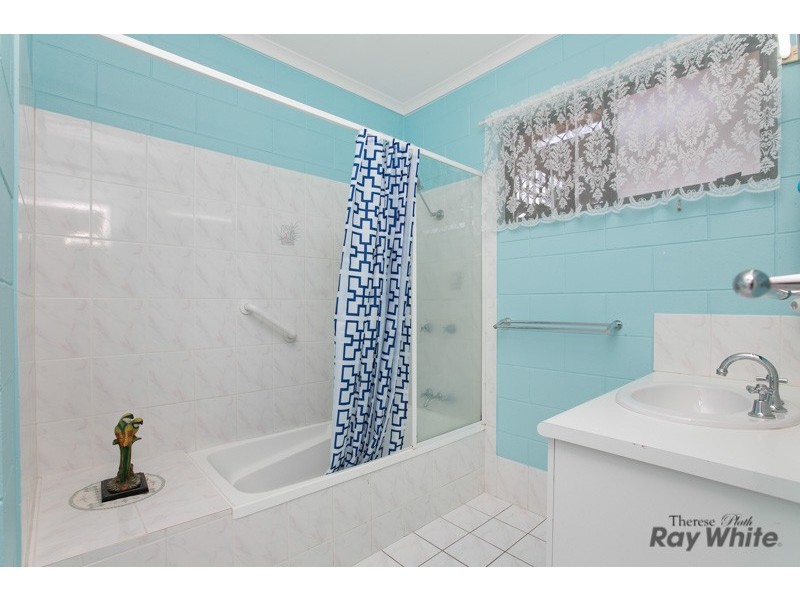 12 Glenrowan Street, White Rock QLD 4868