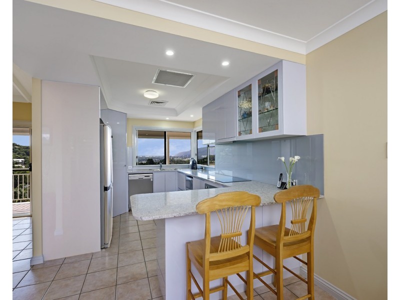 250 Toogood Road, Bayview Heights QLD 4868