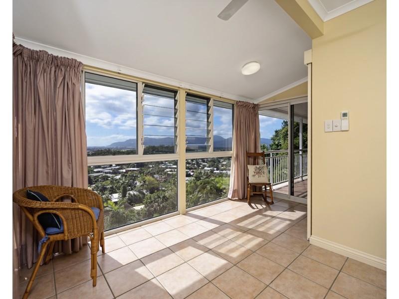 250 Toogood Road, Bayview Heights QLD 4868