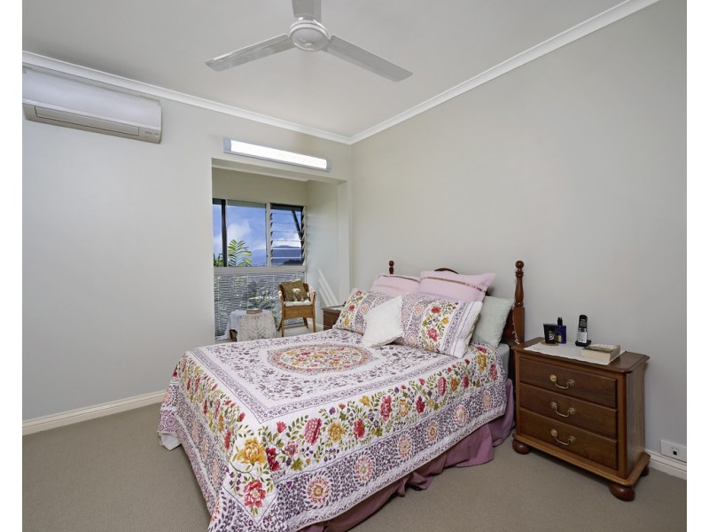 250 Toogood Road, Bayview Heights QLD 4868