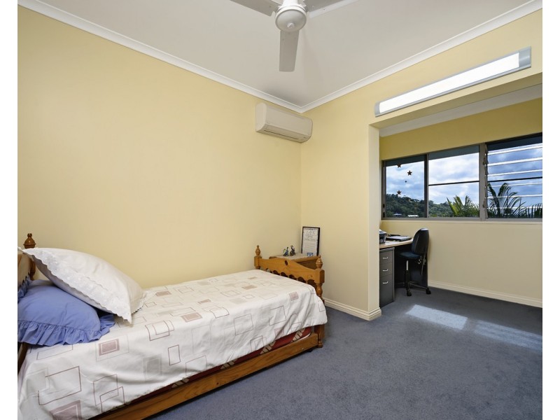 250 Toogood Road, Bayview Heights QLD 4868