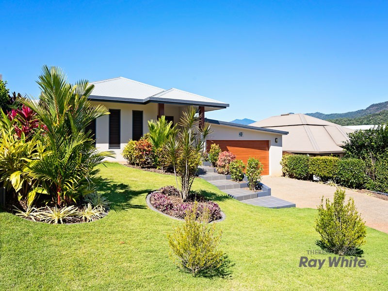30 Catamaran Circuit, Trinity Beach QLD 4879