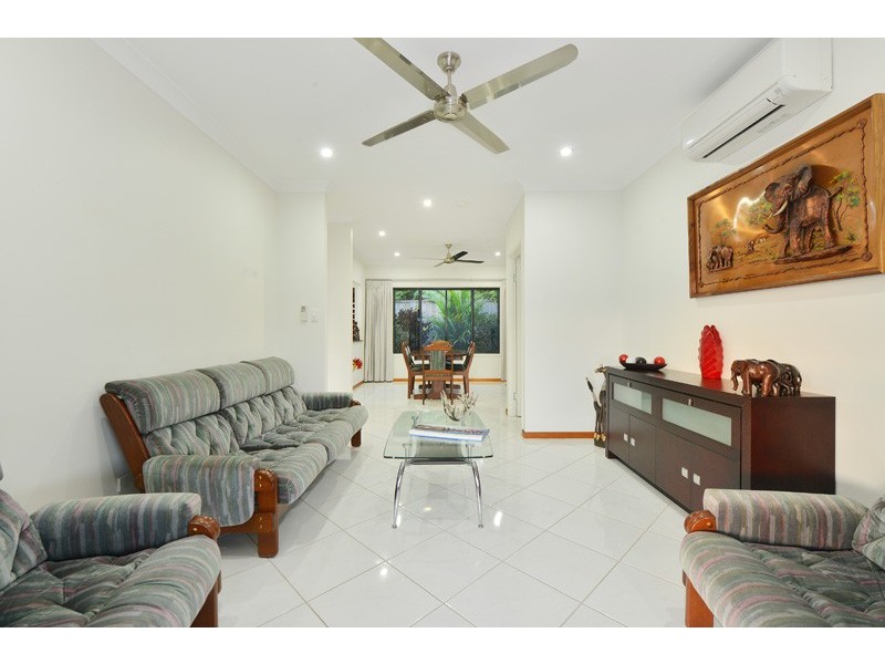 30 Catamaran Circuit, Trinity Beach QLD 4879