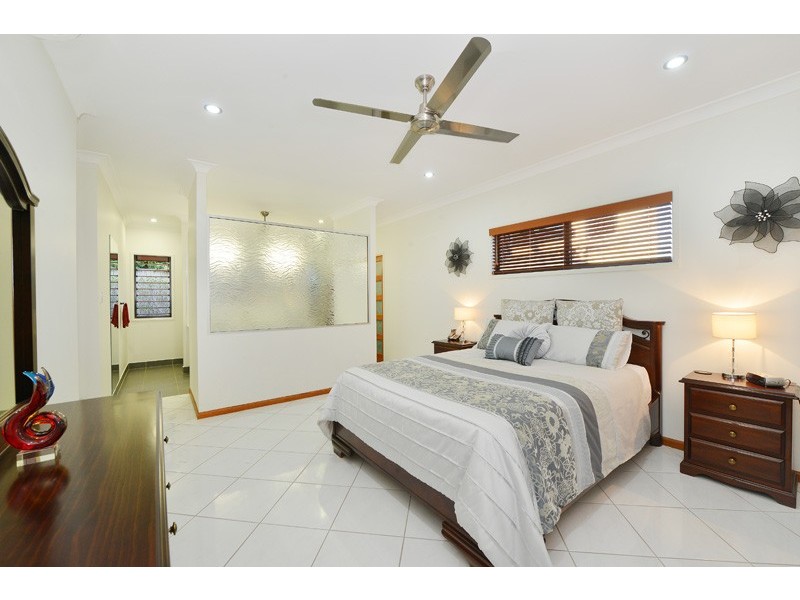 30 Catamaran Circuit, Trinity Beach QLD 4879
