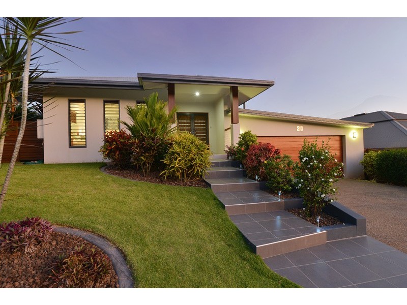30 Catamaran Circuit, Trinity Beach QLD 4879
