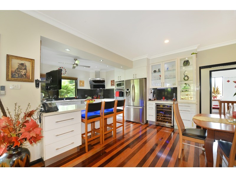 13 Powell Place, Bentley Park QLD 4869
