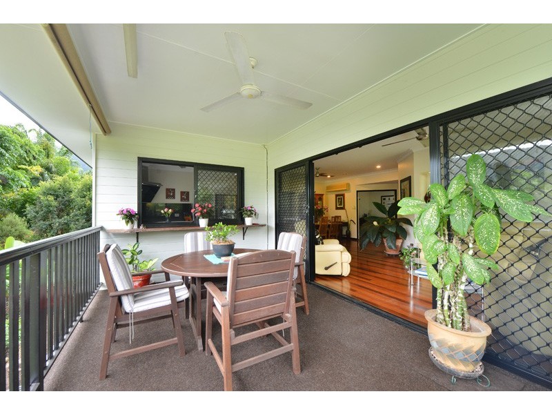 13 Powell Place, Bentley Park QLD 4869
