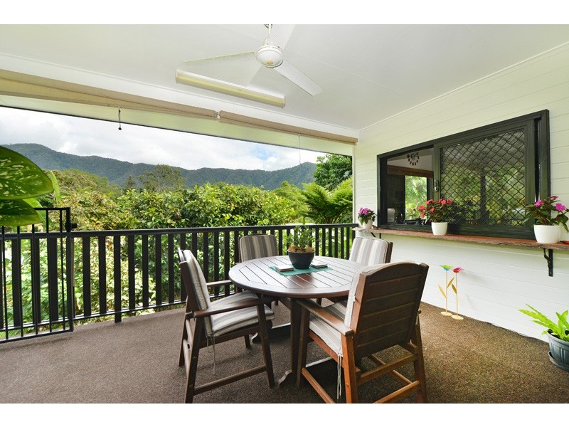 13 Powell Place, Bentley Park QLD 4869