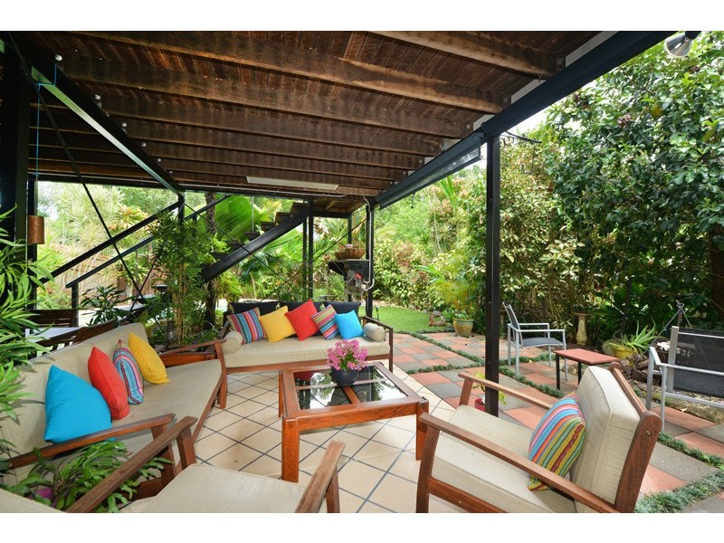13 Powell Place, Bentley Park QLD 4869