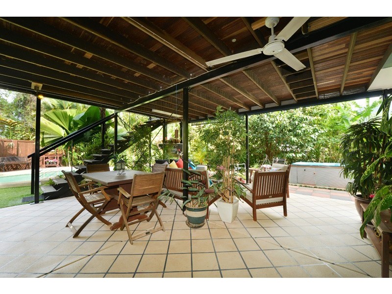 13 Powell Place, Bentley Park QLD 4869