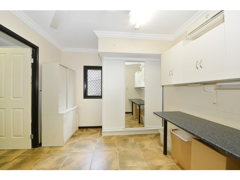 13 Powell Place, Bentley Park QLD 4869