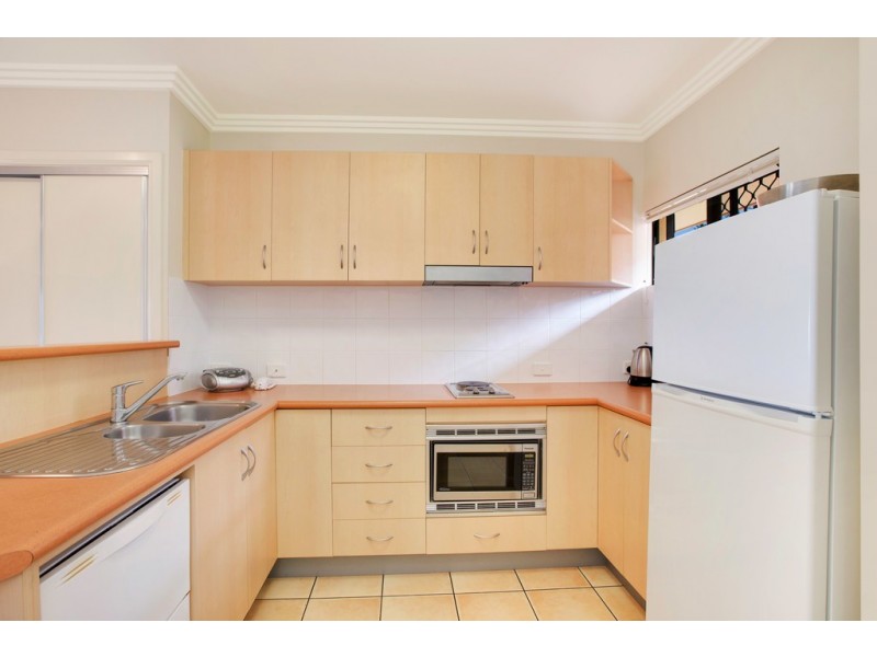 11/39 Digger Street, Cairns North QLD 4870