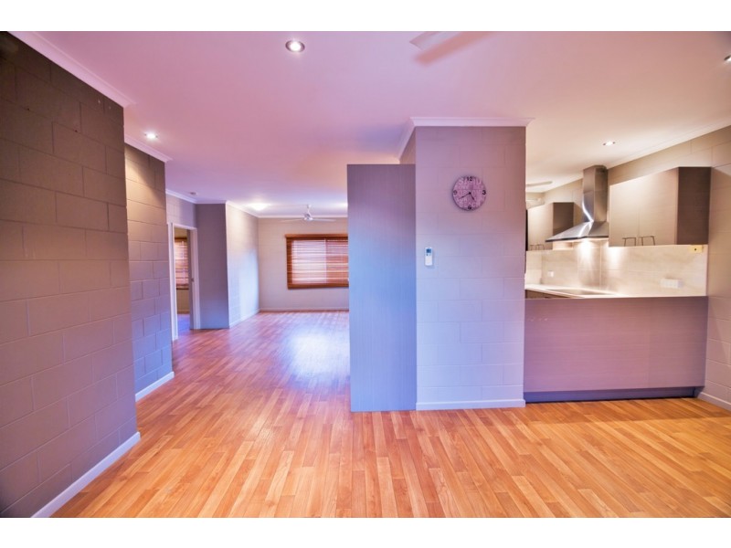 6 Leeuwin Crescent, Bentley Park QLD 4869