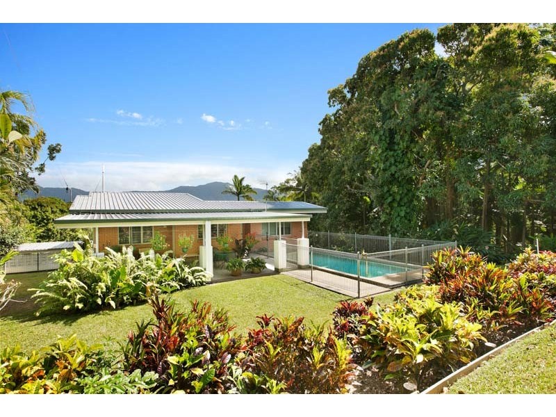 13 Ray Street, Yorkeys Knob QLD 4878